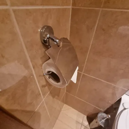 דירה 1br Homey Duplex 300mbps Wifi 2 Floor With Washer