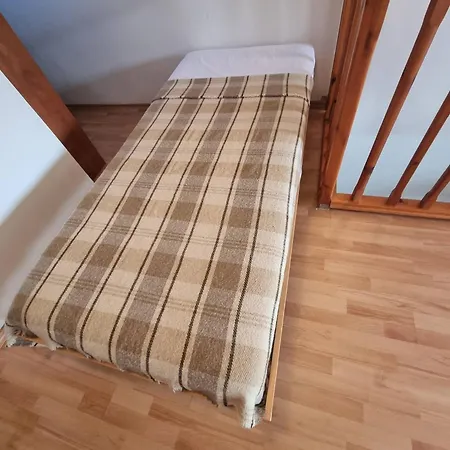 1br Homey Duplex 300mbps Wifi - Two Floor With Washer