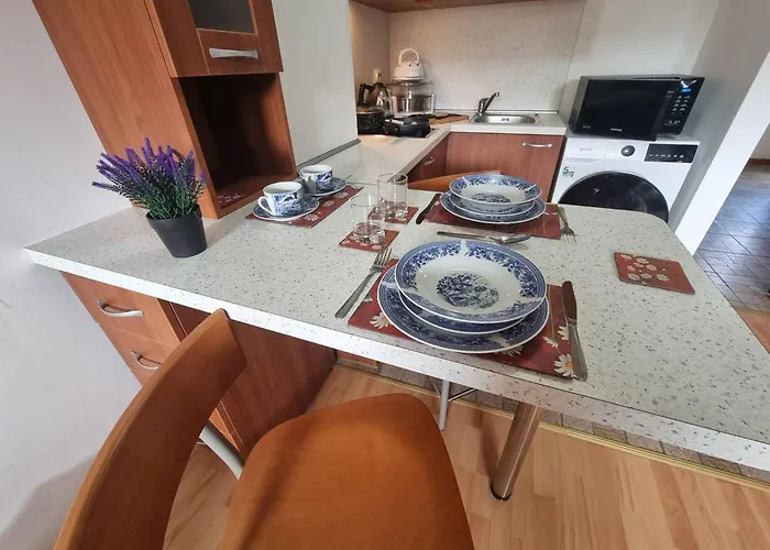 Appartement 1br Homey Duplex 300mbps Wifi - Two Floor With Washer